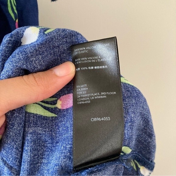 Urban Outfitters‎ Smocked Tulip Navy Dress Small - Picture 9 of 9